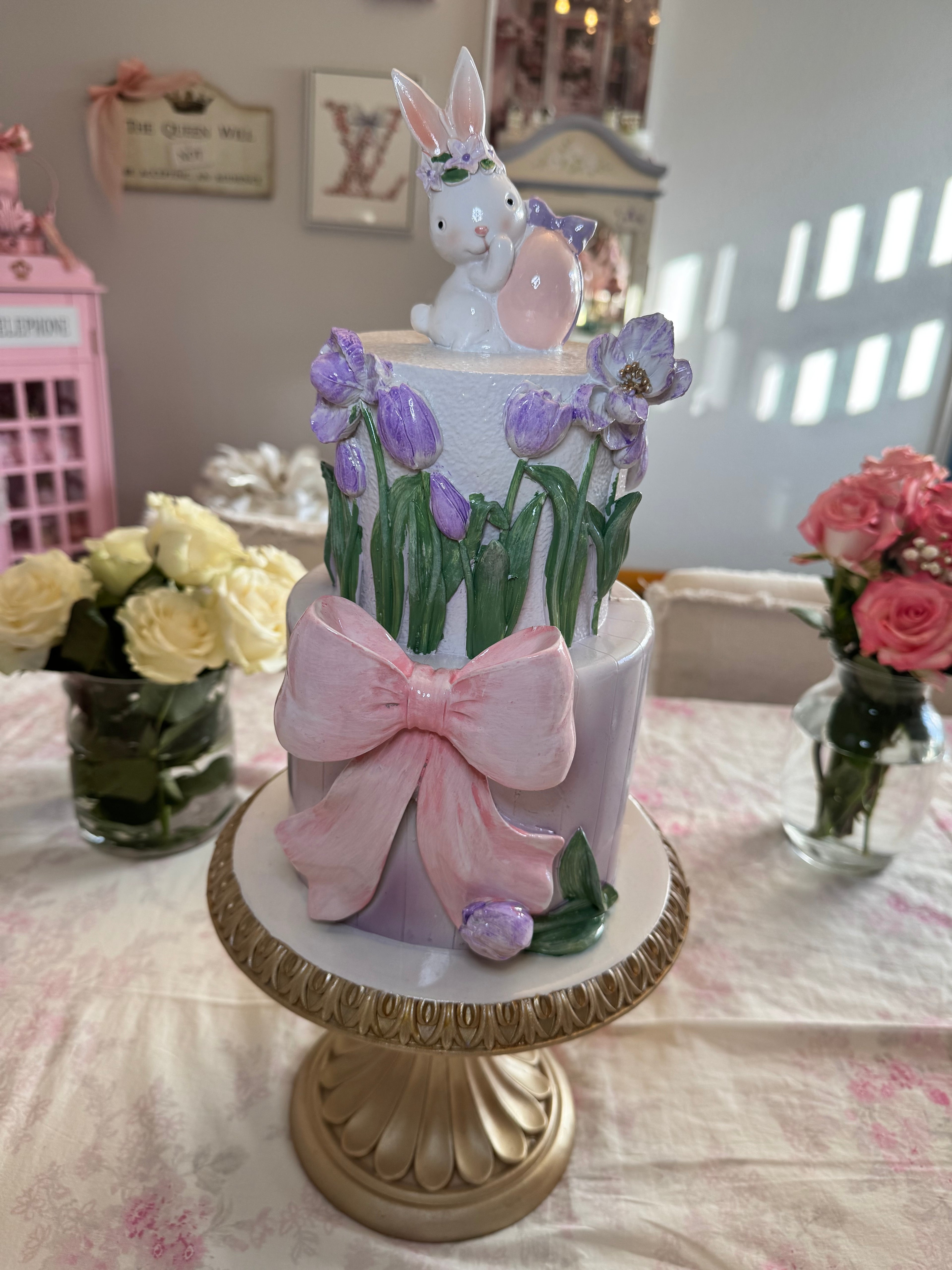Beautiful Easter Resin Faux cake