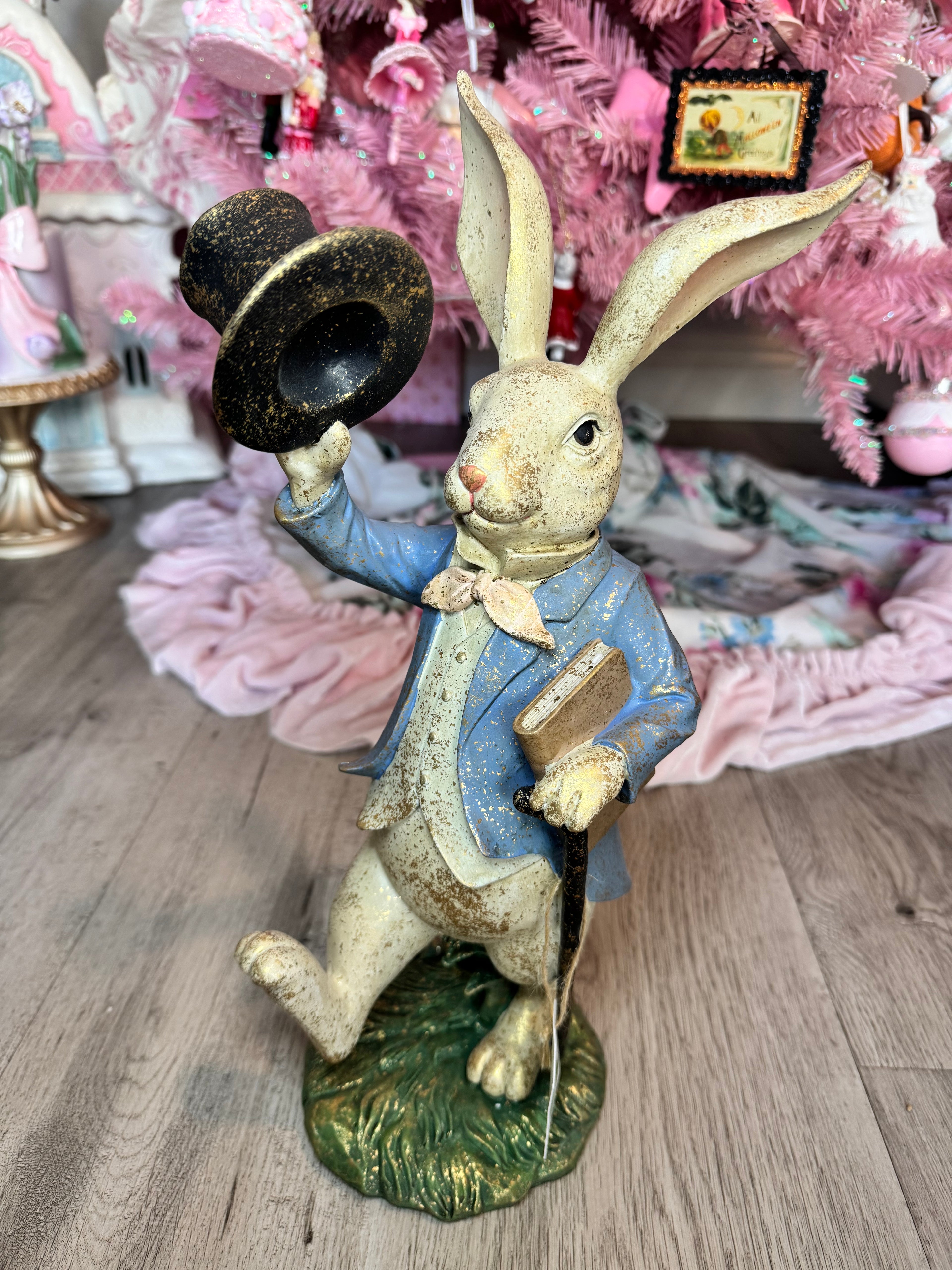 Top Hat Resin Bunny