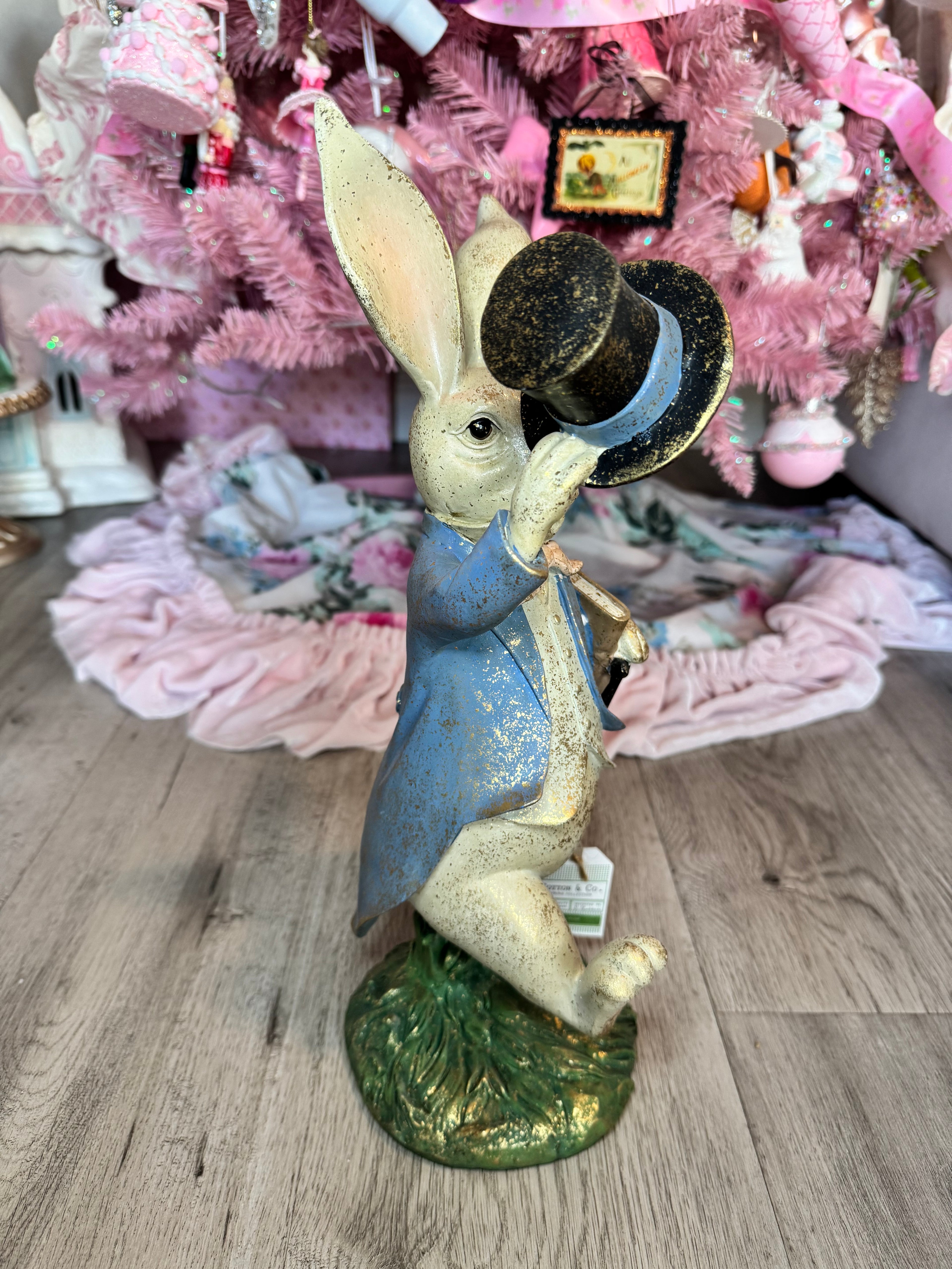 Top Hat Resin Bunny